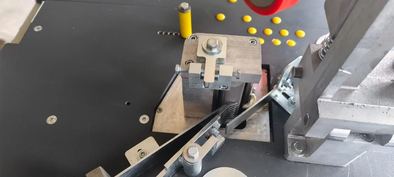 Eğri Kenar Bantlama Makinası Kazan Grubu